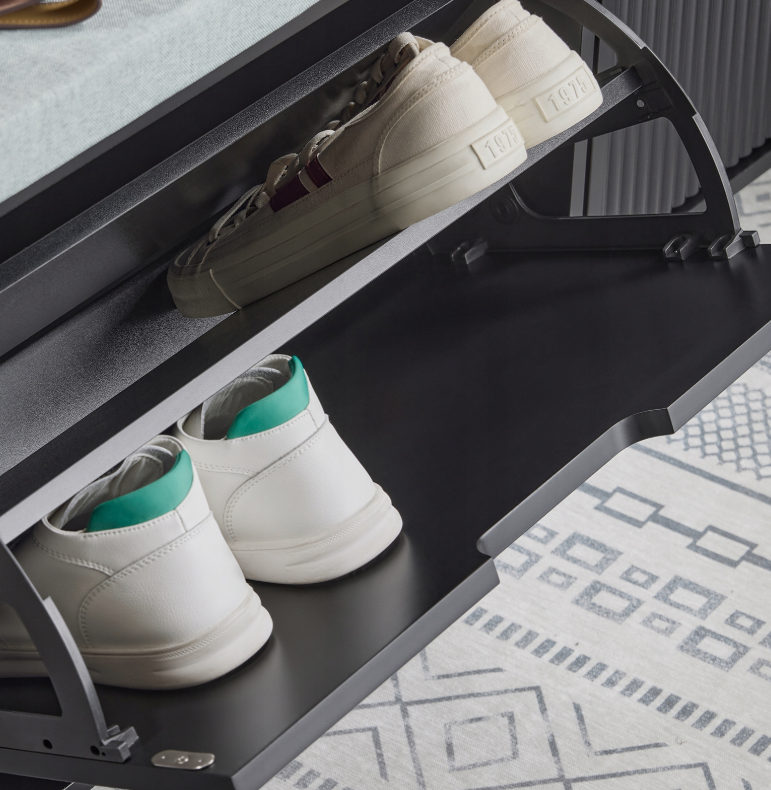 SoBuy Meuble à chaussures - Porte pliante avec 2 étagères réglables - Capacité de 113 kg - 60 x 24 x 52 cm - Noir