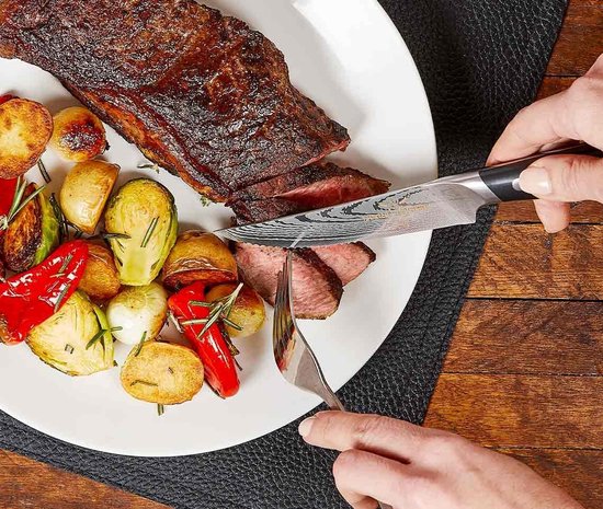 Ensemble de couteaux à steak Trusted Butcher - ensemble de couteaux haut de gamme - couteaux ultra-tranchants de qualité boucherie - couteaux à viande parfaitement équilibrés pour une découpe aisée - ensemble de 4 pièces.