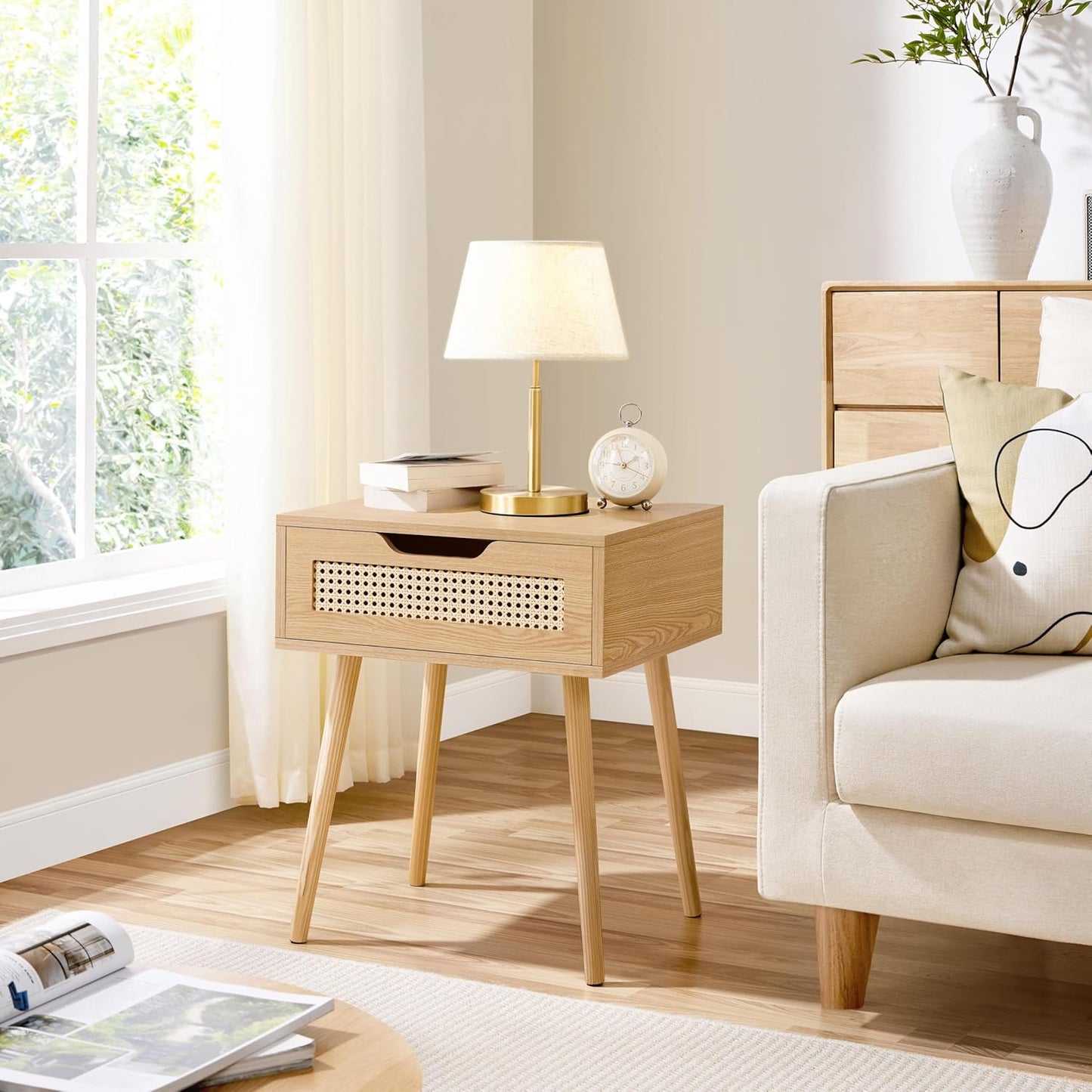 Table de chevet Yaheetech avec tiroir en rotin – Marron clair – 48,5 x 41 x 57,5 cm – Pieds en bois