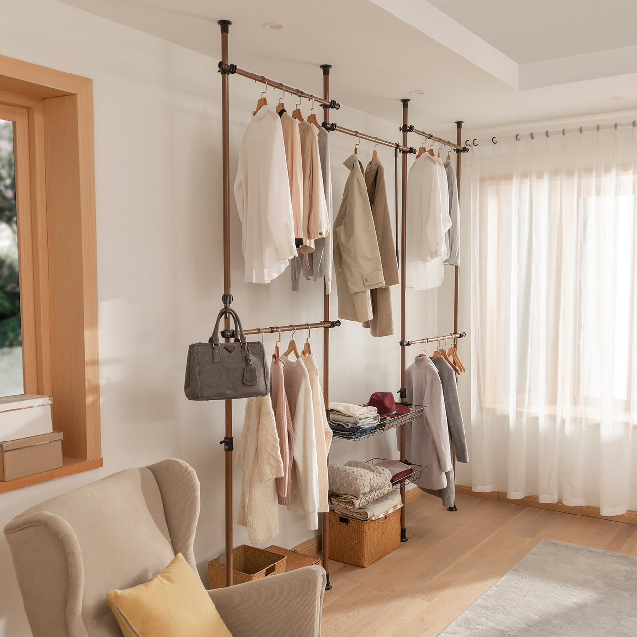 SoBuy KLS04 Porte-vêtements - 4 étagères - réglable - 305 x 5 x 270 cm - marron