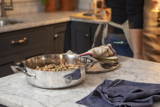 Cocotte avec couvercle - Saveur Selects - 7,5 cm - Sans PFAS - Acier inoxydable - Compatible induction et toutes autres sources de chaleur - Compatible four (260°) et lave vaisselle