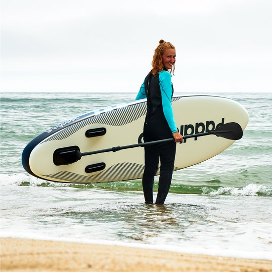 LifeGoods PaddlePro SUP Board Pro - Pro Set - Planche à pagaie gonflable - Max. 150KG - 320x81cm - Noir/Blanc