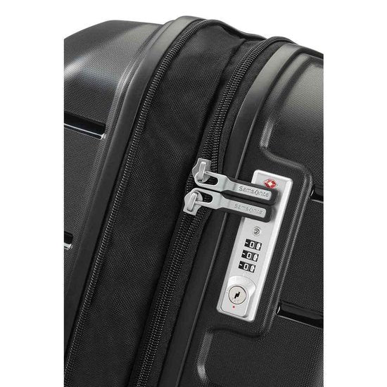 Samsonite Travel Suitcase - Flux Spinner 68/25 Expandable (Medium) Black