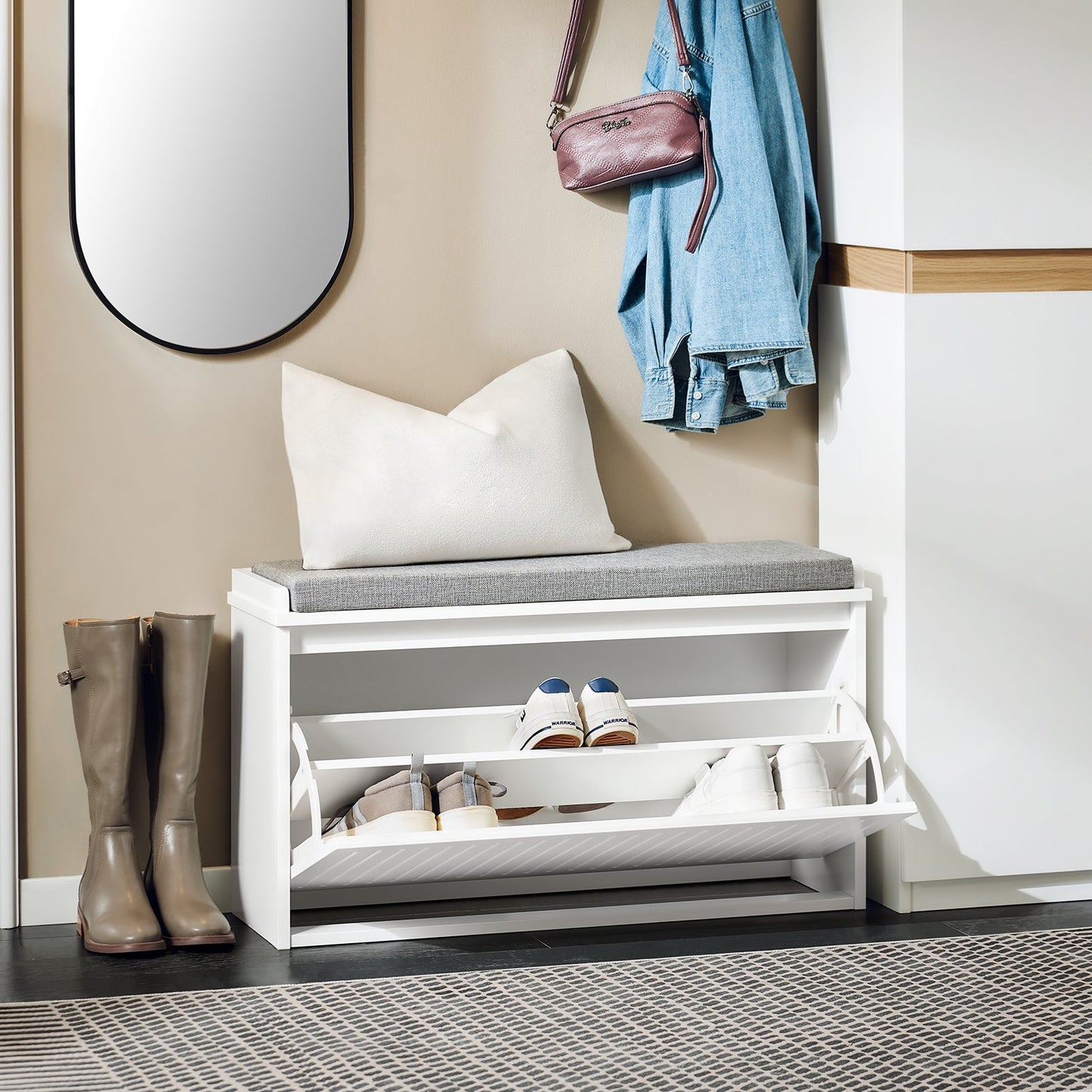 SoBuy Meuble à chaussures avec assise et abattant - blanc - 80x45x26 cm - Meuble à chaussures moderne en MDF