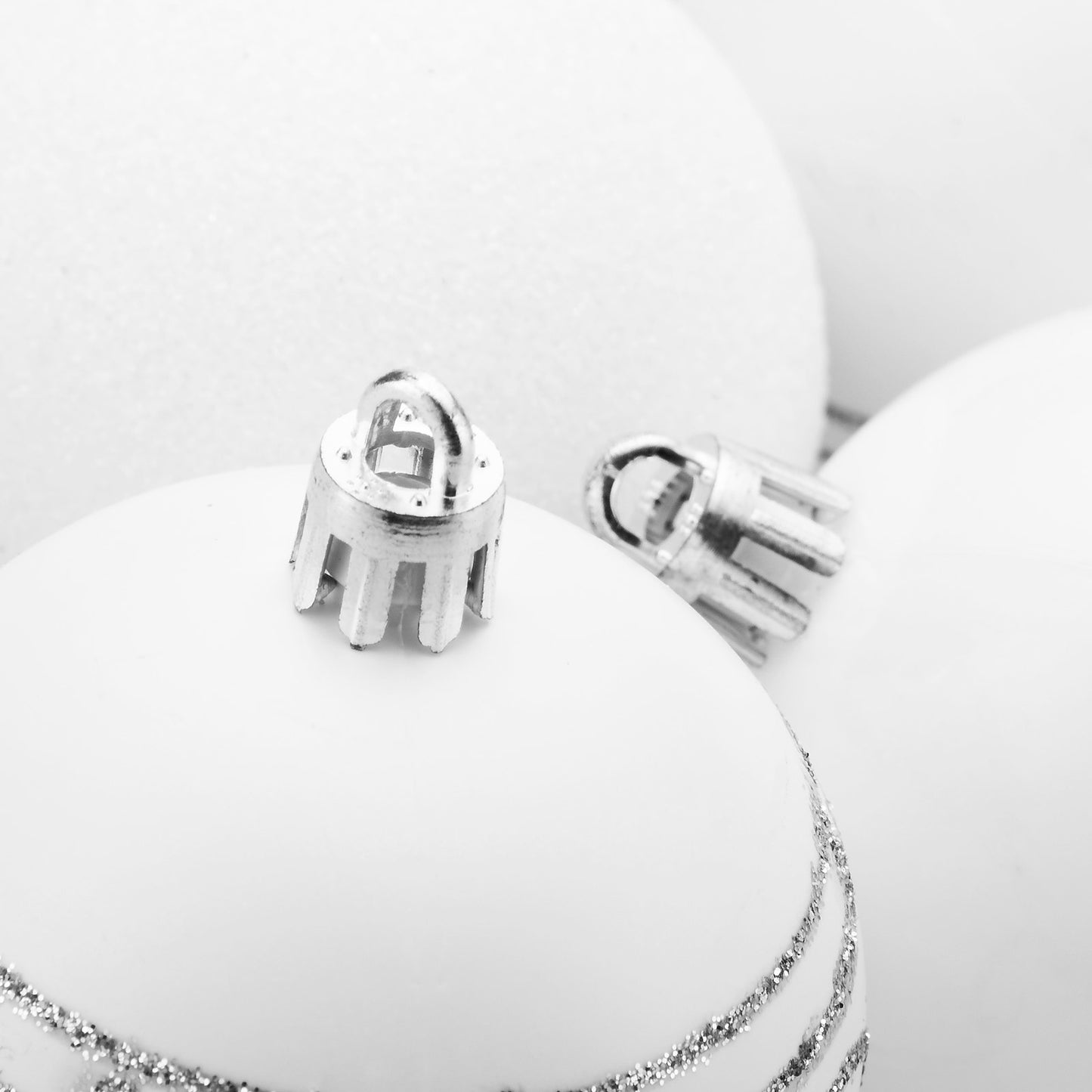 Boules de Noël Deubois - Lumières de Noël - Décoration de Noël - Lot de 24 boules blanches