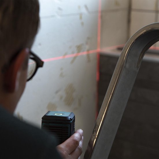 VONROC Cross line laser - Rouge - Autonivelant - 10 mètres - Support de montage et sac de rangement inclus