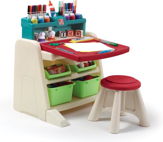 Step2 Flip & Doodle bureau chevalet avec chaise pour enfants - 2-en-1 bureau et chevalet pour enfants en plastique / plastique - Table de bricolage avec espace de rangement