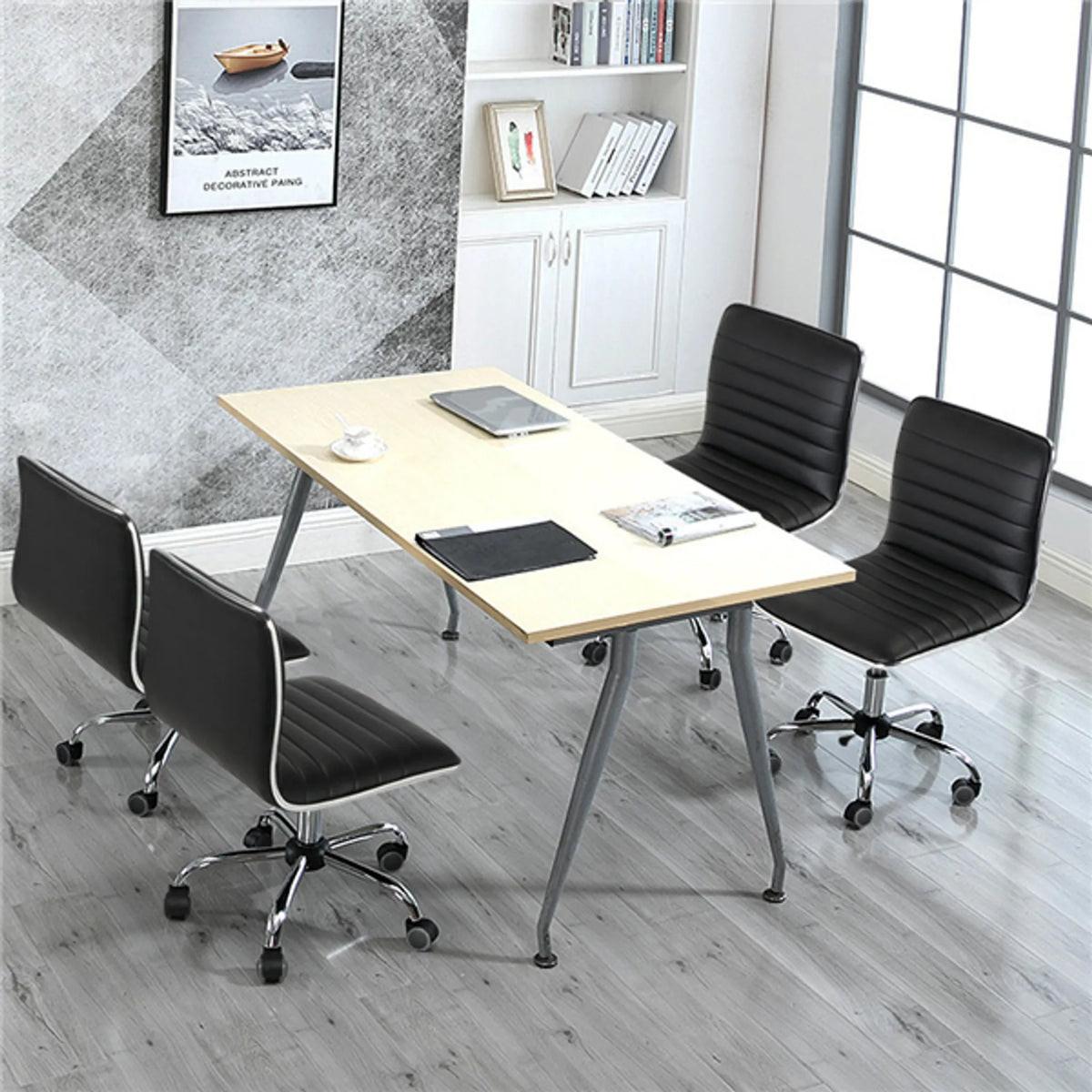 Chaise de bureau Yaheetech sans accoudoirs et chaise pivotante, capacité de charge de 120 kg, réglable en hauteur – Noir – Simili cuir PU et acier
