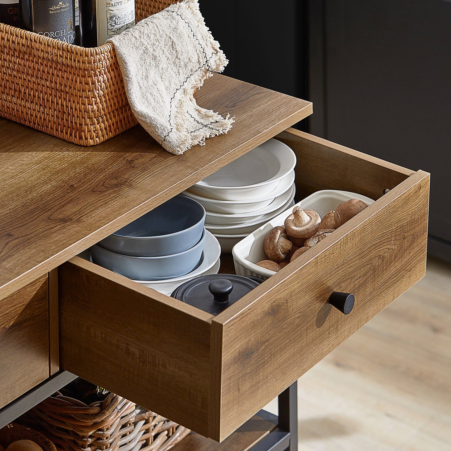 SoBuy Chariot de cuisine sur roulettes avec 2 tiroirs et 2 étagères - 100x45x93 cm - Max. 60KG - Couleur bois foncé