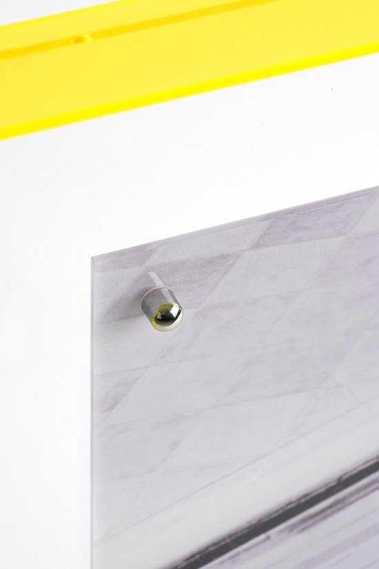 Mica Decorations Femme Décoration murale - L40 x L3 x H50 cm - Acrylique - Gris