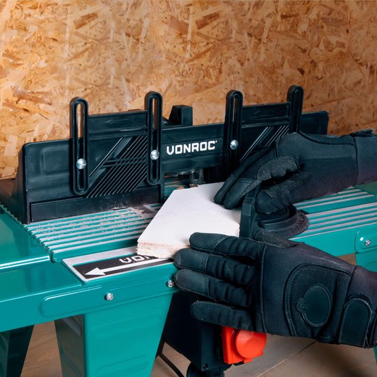 Table de fraisage universelle - VONROC - Pour défonceuse – Compatible avec défonceuses jusqu’à 155 mm de diamètre et 1800 W max - vert