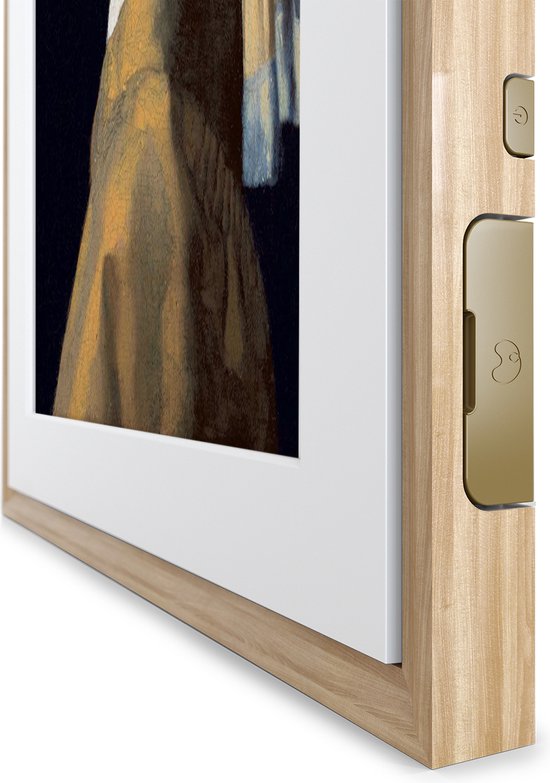 NETGEAR MC327LW Cadre photo numérique Bois 68,6 cm (27") Wifi