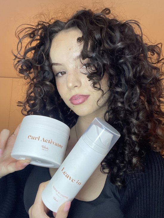 Steilish Care - Leave in Cream - Curly Hair Products - Curly Girl Proof - Natural Ingredients - Without Sulphates and Parabens