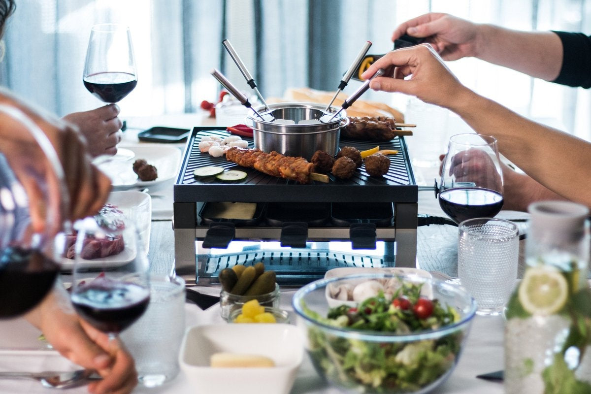 Grill multifonction Solis 796, 3 en 1 Fondue, Raclette et Pierrade, 8 personnes, Argent/Noir