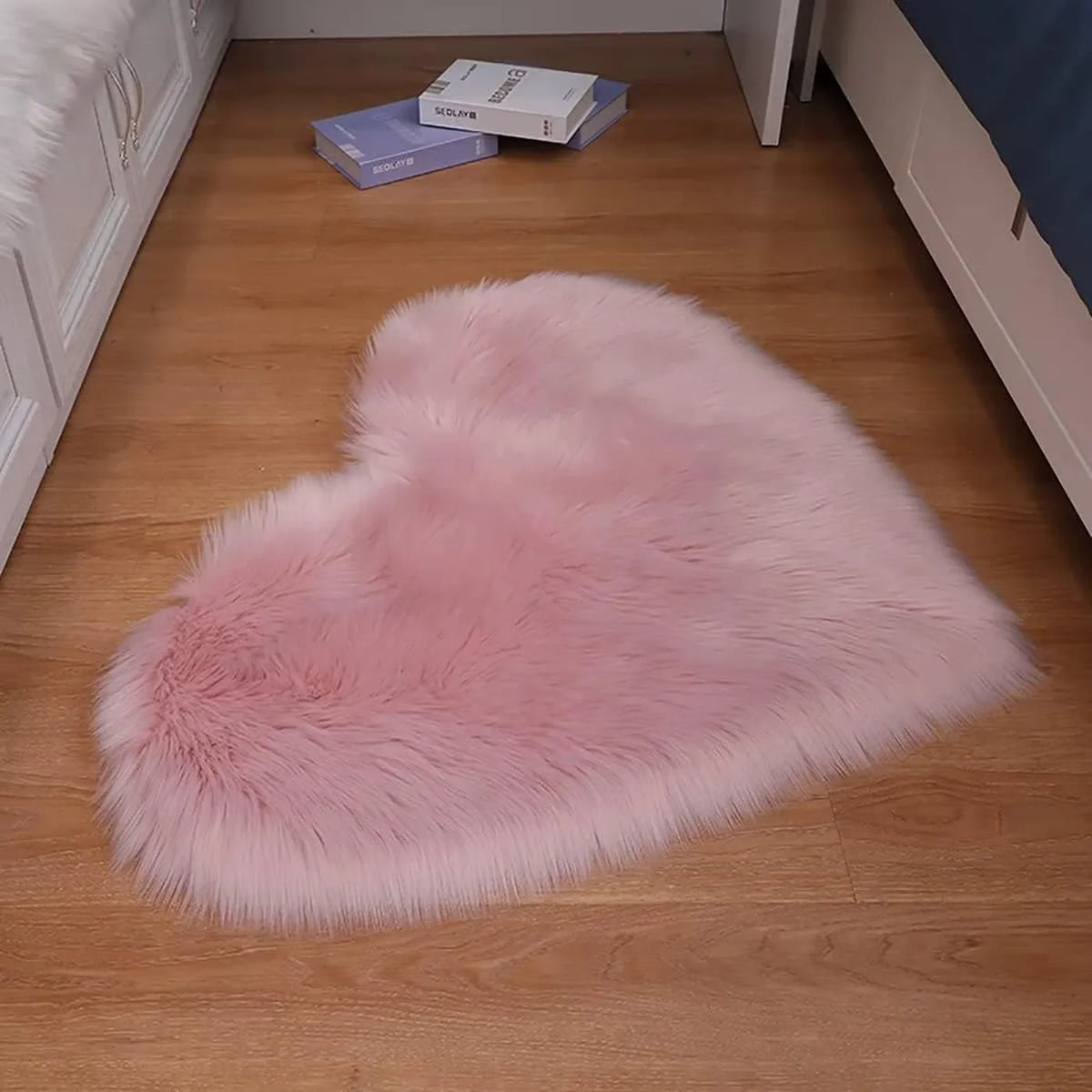 Tapis en peluche sans marque en forme de cœur - Imitation laine douce - Rose pâle - 90 x 90 cm Description