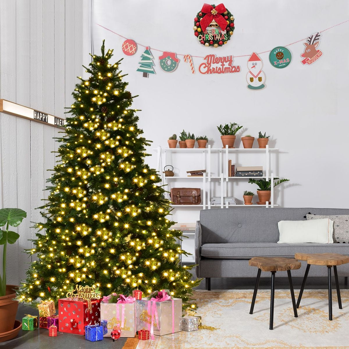 Coast Artificial Christmas tree with LED lights - 240cm - Green