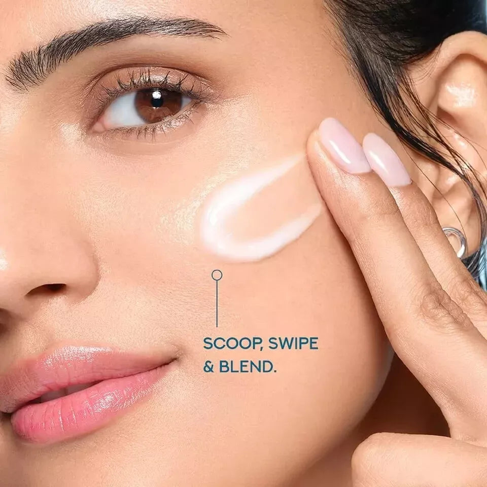 Ponds Super Light Gel Oil-Free Moisturiser With Hyaluronic Acid + Vitamin E - 73g