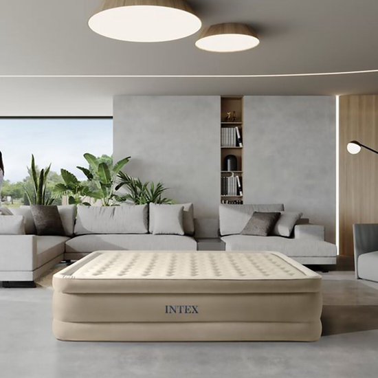 Matelas gonflable Intex Queen Ultra Plush avec pompe intégrée - 152 x 203 x 46 cm
