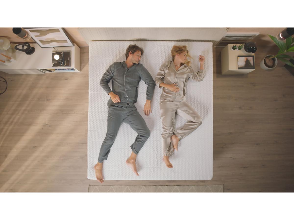 Surmatelas Emma AirGrid - Respirant et confortable - dimensions 200 x 200 cm