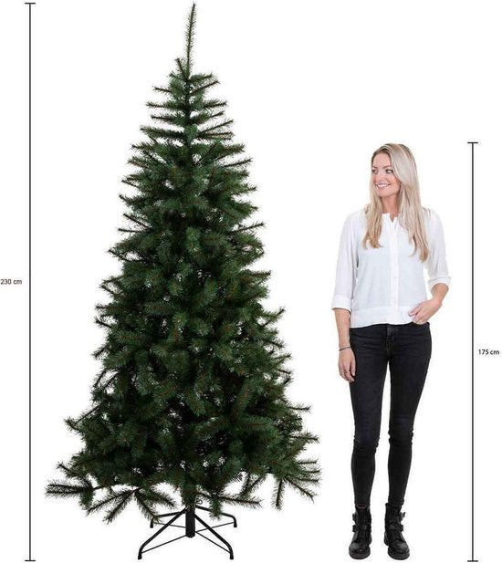 Black Box Trees Brampton Boom - Sapin de Noël à la forme naturelle - Décoration de Noël pour le salon et le bureau - Sapin artificiel avec des aiguilles en PE - Hauteur 230 x diamètre 147 cm - Vert