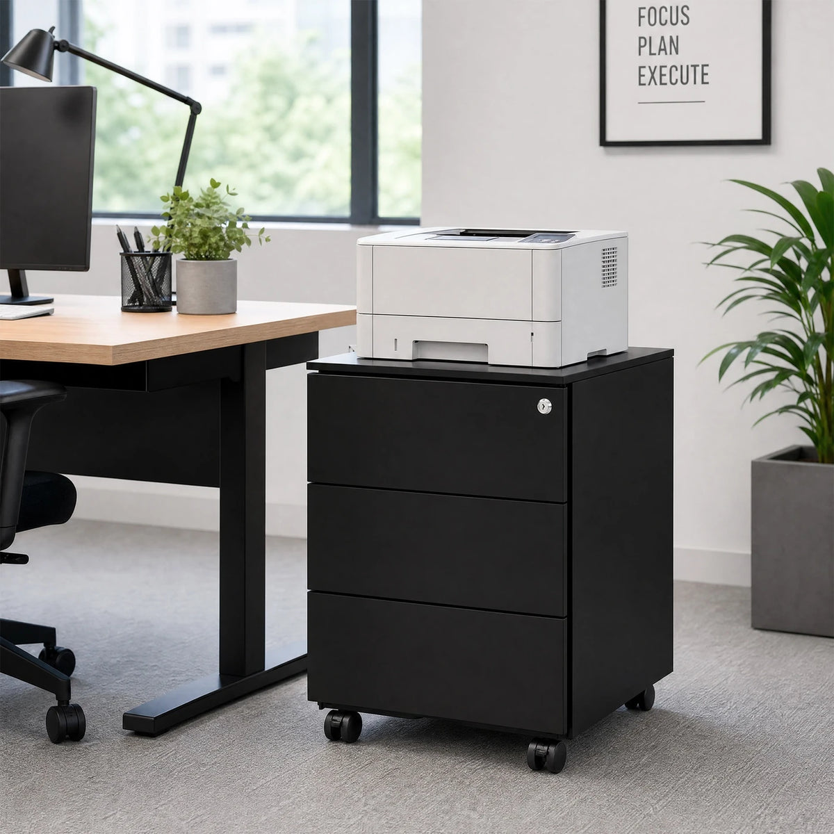 Armoire à dossiers mobile verrouillable Ochama Matte Black – 3 tiroirs, pré-assemblée, pour ranger des documents et des fournitures de bureau, 39 x 45,1 x 53,8 cm – Rangement compact pour le bureau ou le bureau à domicile