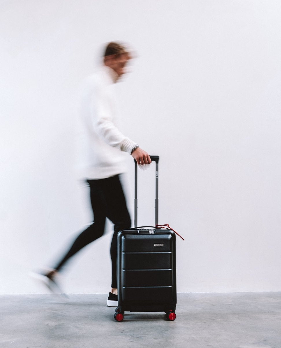 ONYX® - Bagage à main 35 L - Roues spinner - Trolley léger - Double serrure TSA - Poche avant pratique - 55 cm - Noir