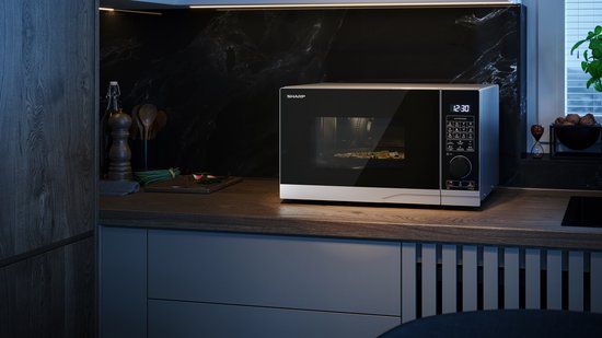 Micro-ondes combiné Sharp YC-PC254AE-S avec grill et four à convection - 900 W - 25 litres - argent