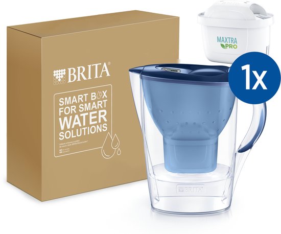 Carafe filtrante BRITA Marella Cool - 2,4 L - Bleue - avec 1 cartouche filtrante MAXTRA PRO Pure Performance incluse – Tient dans le réfrigérateur - Filtre l'eau potable pour éliminer le calcaire, le chlore, les PFAS, les herbicides, les pesticides et bie