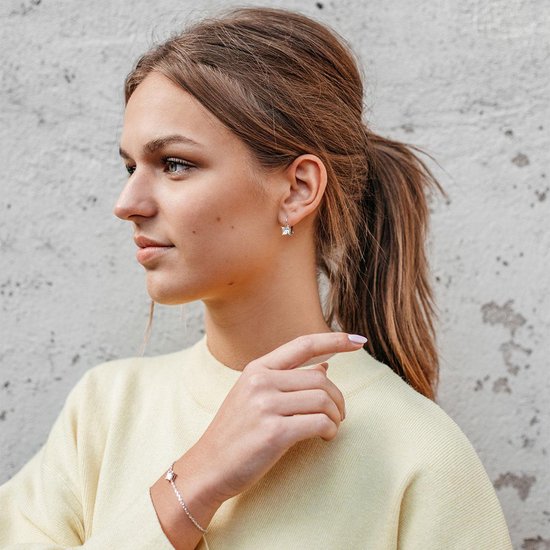 Yolora Ladies Earrings - Kalpa Camaka Crystals - Silver - 18K White Gold Plated - Women's Earrings Silver - Jewellery - Luxury Gift Box - Gift Box - Exclusive Gift Box - Beautiful Gift Packaging