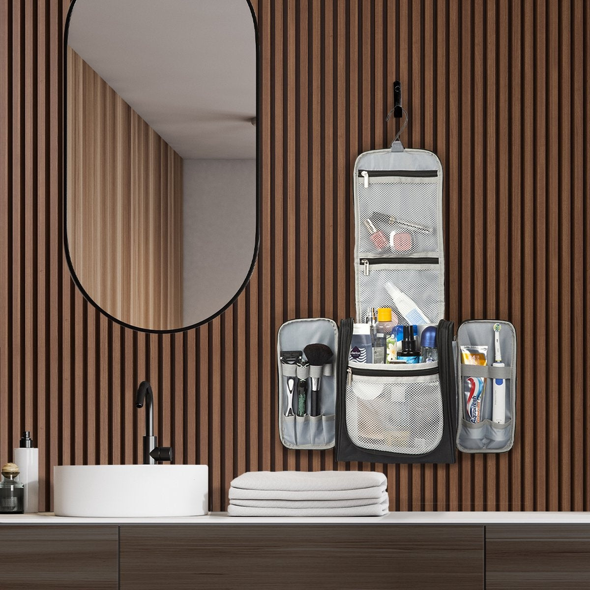 Trousse de toilette XL TRVLMORE - Suspension avec crochet - Noir