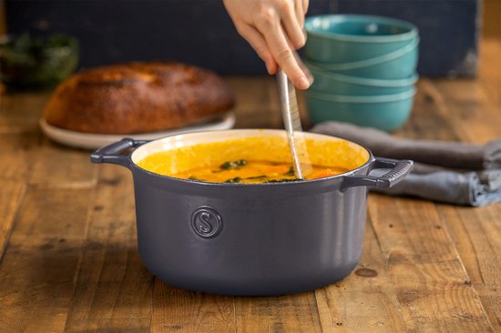 Cocotte en fonte - Saveur Selects - Ø25 cm - Sans PFAS - Compatible induction et toutes sources de chaleur - Gris