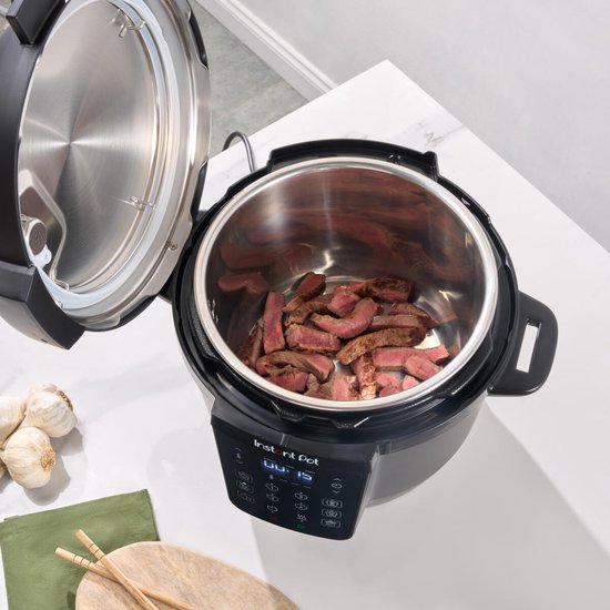 Multicuiseur Instant Pot Rio 5,7 L - Autocuiseur 7-en-1 - Mijoteuse - Cuiseur vapeur - Yaourtière - Jusqu'à 6 portions - Diffusion de vapeur optimisée