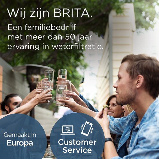 Carafe filtrante BRITA Style Essential Cool - 2,4 L - Blanche - avec 4 cartouches filtrantes MAXTRA PRO Kalk Expert incluses - tient dans le réfrigérateur, avec Smart LED Light et couvercle rabattable