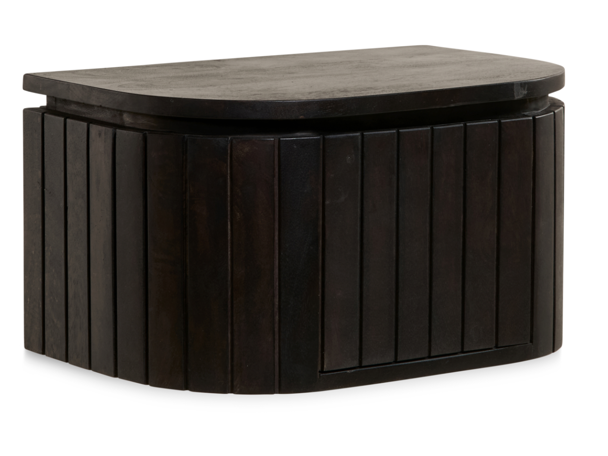Table de chevet suspendue Multifurn Mokka – 45 x 30 x 25 cm – Bois de manguier brun foncé, motif à lattes et forme arrondie – 1 pièce