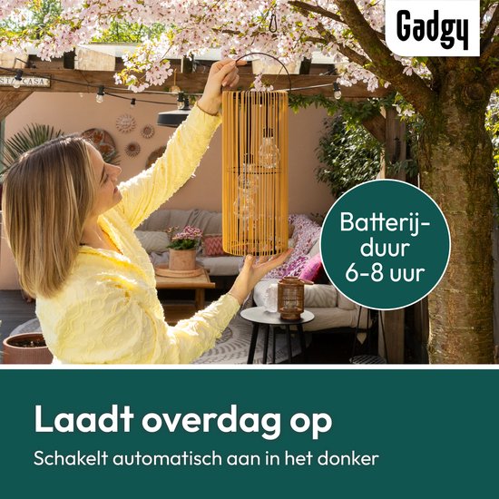 Éclairage de jardin Gadgy Solar à énergie solaire – Lanterne d'extérieur en rotin – Lampe suspendue ou lampe de table – Résistante aux éclaboussures – Éclairage d'ambiance pour le jardin, le balcon ou la terrasse – Marron – Ø 17 x 41 cm – Capteur jour/nui