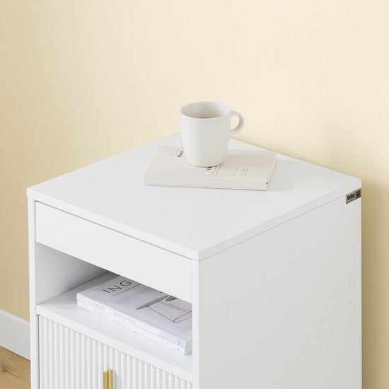 SoBuy Table de chevet, table de chevet avec 3 tiroirs et une étagère, table d'appoint moderne pour la chambre et le salon, blanc, 40 x 40 x 63 cm (l x p x h) FBT168-W
