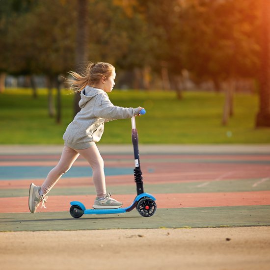 Scooter pour enfants LifeGoods MultiRider - Étape 3-8 ans - Siège réglable - Roues lumineuses - Garçons/Filles - Bleu