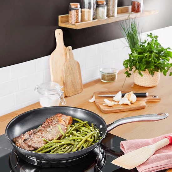 Poêle Tefal Infinite en acier inoxydable, 24 cm, sans PFOA