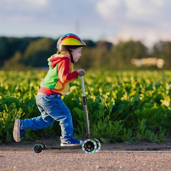 Trotinette enfant avec roues lumineuses LifeGoods, Noir