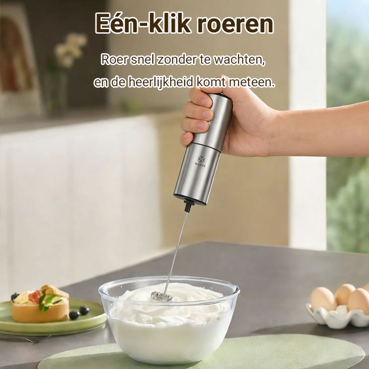 Mousseur à lait portable Woox – Alimenté par piles – Format voyage – Noir – Mousseur à café compact
