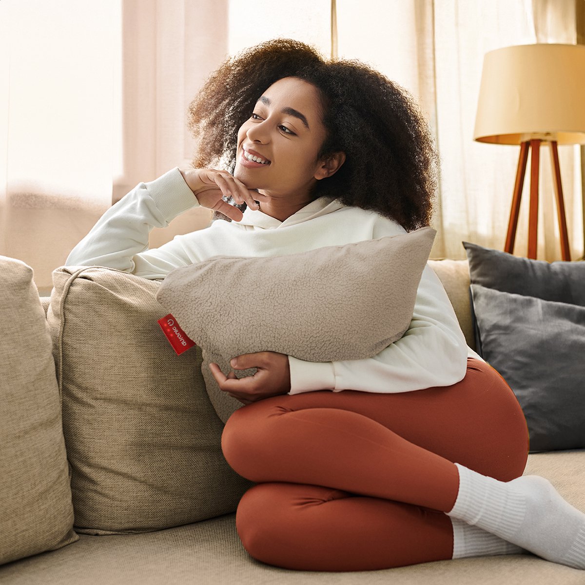 Oreiller chauffant Auronic - Polaire Sherpa - 45x45 cm - Rechargeable - Oreiller électrique - Infrarouge - Beige