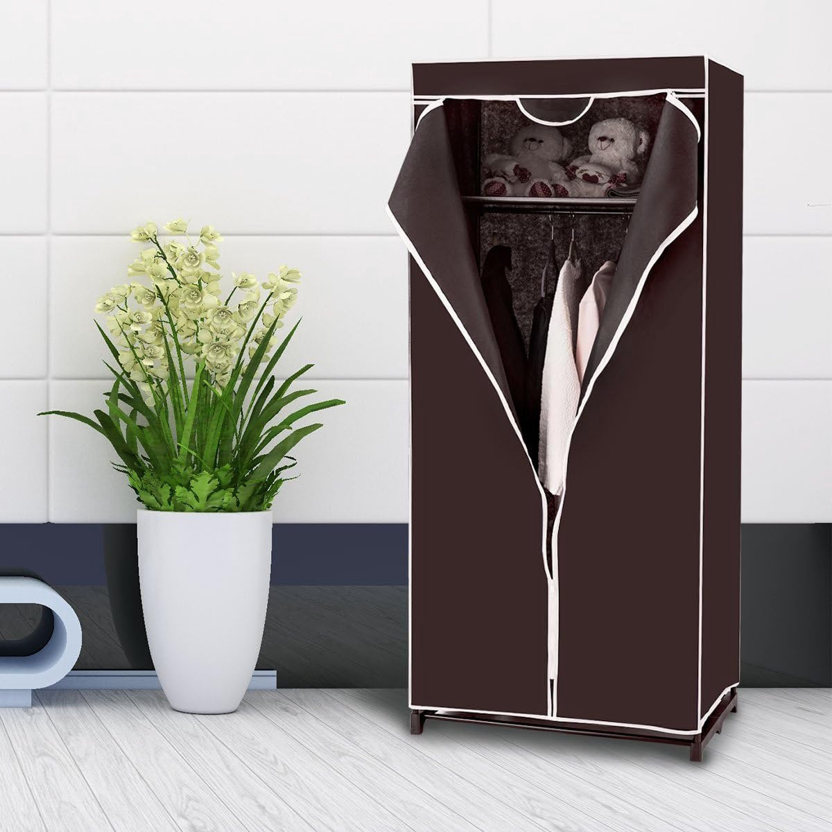 Armoire côtière en tissu - équipée d'une tringle à vêtements et d'une housse respirante avec fermeture éclair et pieds antidérapants - pour la chambre à coucher et le camping - fer noir et tissu non tissé - 74 x 50 x 172 cm