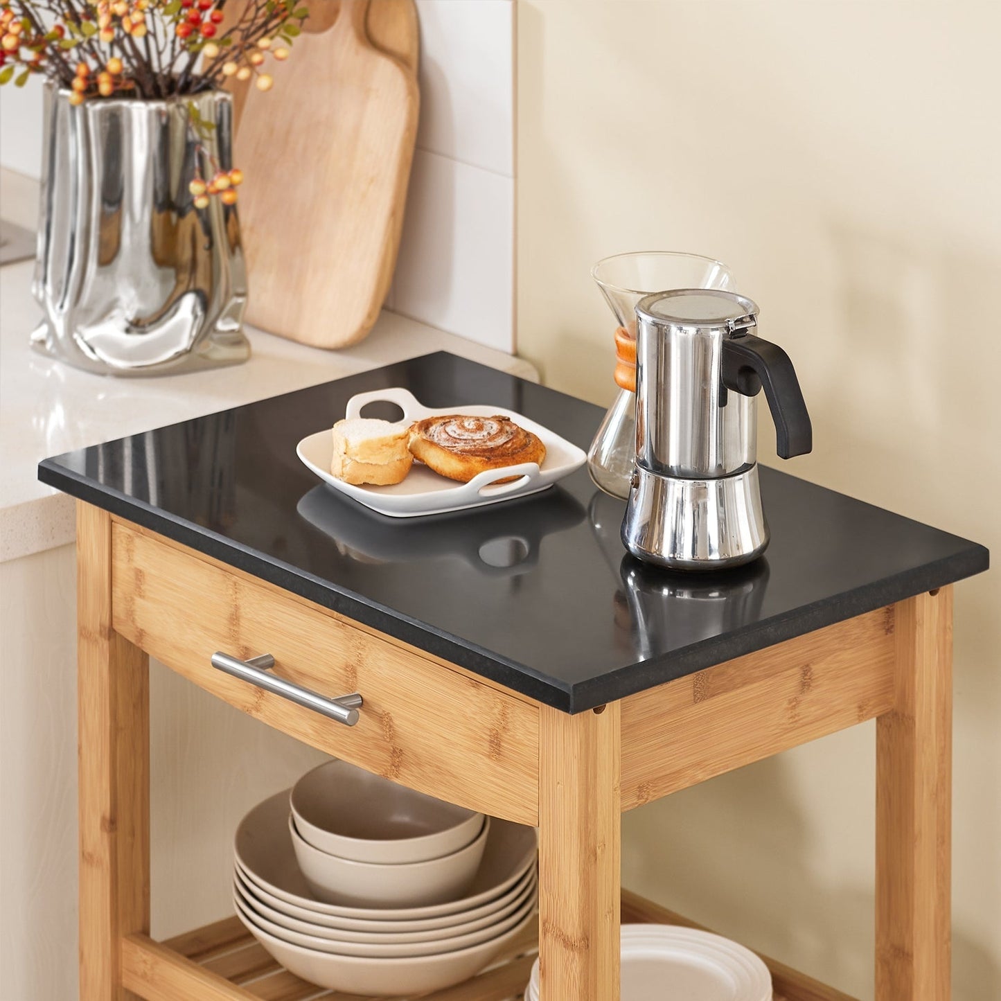 SoBuy Chariot de cuisine avec 1 tiroir et 2 étagères de rangement - Max. 50KG - 58 x 85 x 40 cm - Couleur bois