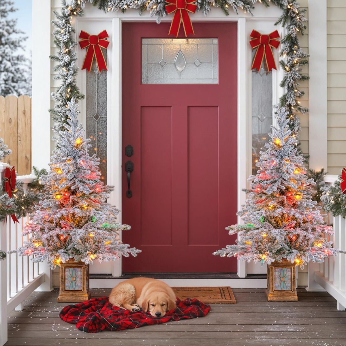 Coast Artificial Christmas Tree 120 cm Green/White - With Snow - 100 LED Multicoloured & Warm White - In Antique Pot