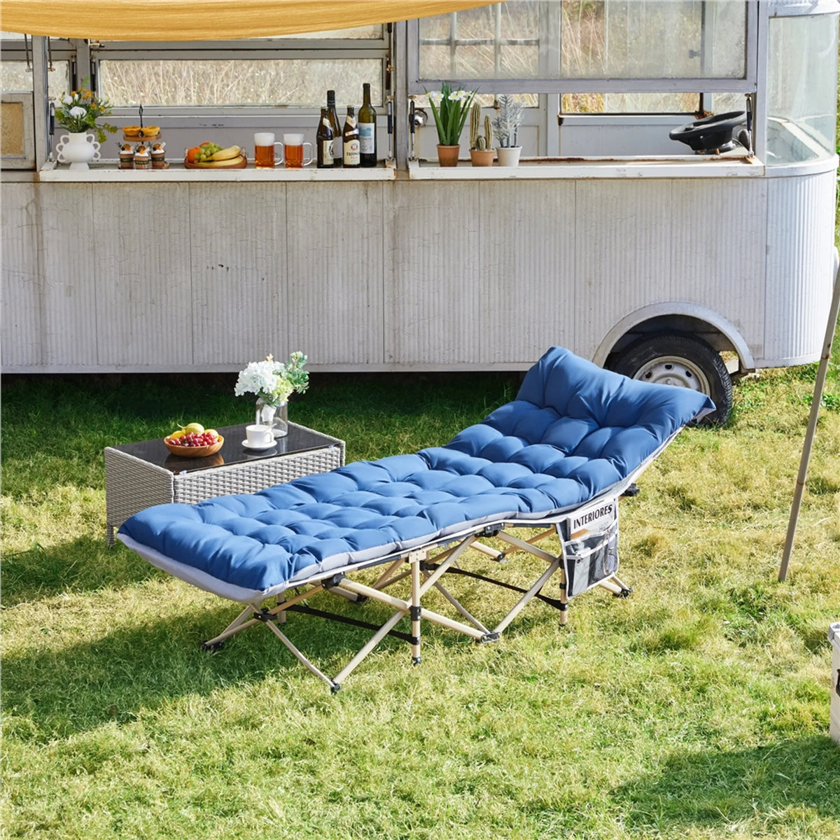 Yaheetech Lit de Camping Pliable 150 kg - Comprend un matelas souple et des compartiments latéraux ainsi qu'un sac de transport - Pour le camping et le bureau - Gris et Bleu 600D Oxford et Métal - 191 x 67 x 56 cm