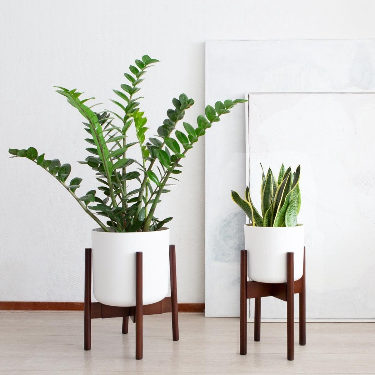 LifeGoods Support de plantes - Support de fleurs extensible - Table à plantes - 20 à 30 cm - Bambou foncé