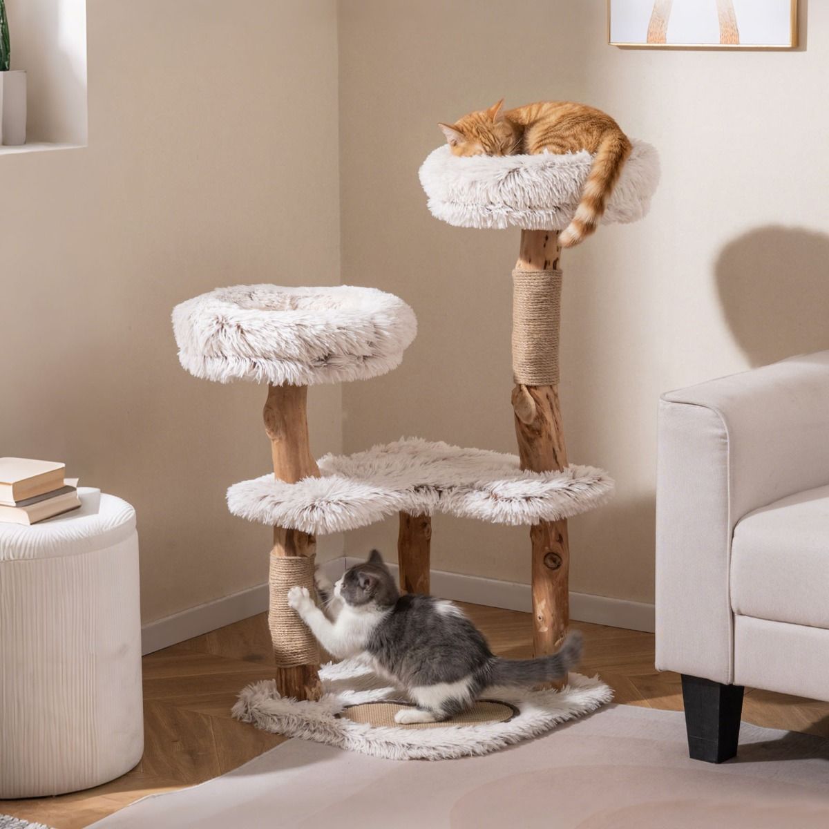 Arbre à griffer Coast en bois massif - avec coussins en peluche - deux poteaux en jute - naturel et blanc - 48 x 48 x 101 cm