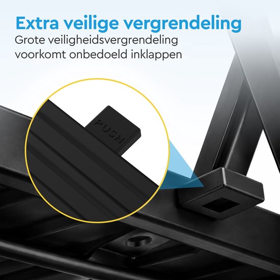 BRASQ Échelle ménagère 4 marches noire - Échelle de cuisine en métal pliable pour usage privé et professionnel - Échelle - Antidérapante