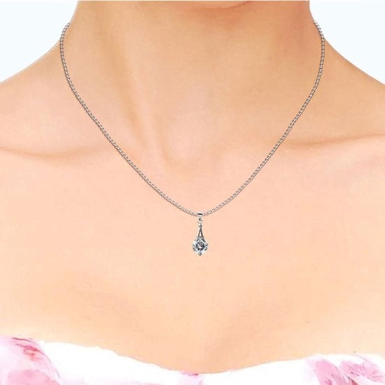 Yolora Collier pour femme avec pendentif en cristal Kalpa Camaka - Couleur argent - Plaqué or blanc 18K - Emballé - Cadeau de fête des mères