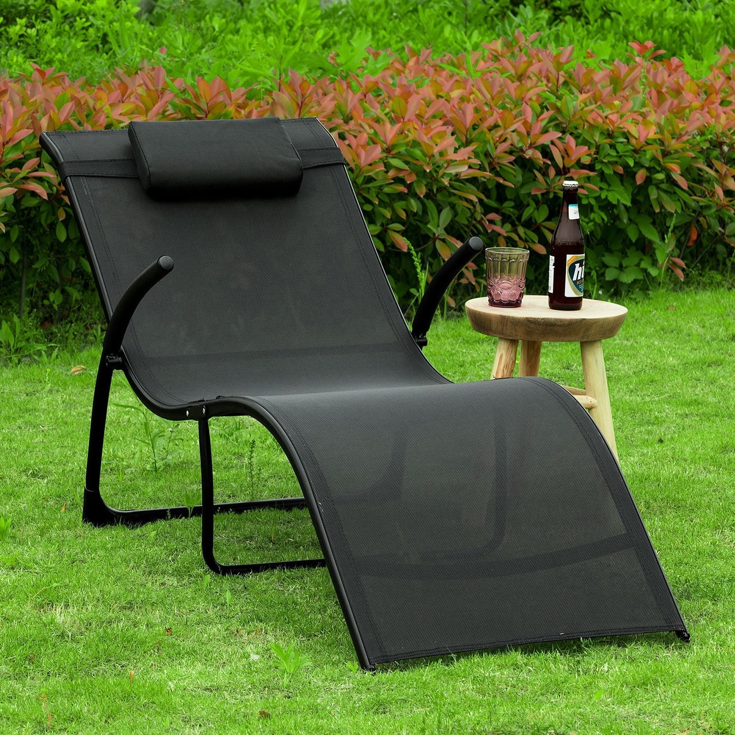 SoBuy Chaise longue avec coussin - Pliable - Max. 150 kg - 173 x 60 x 69 cm - Noir